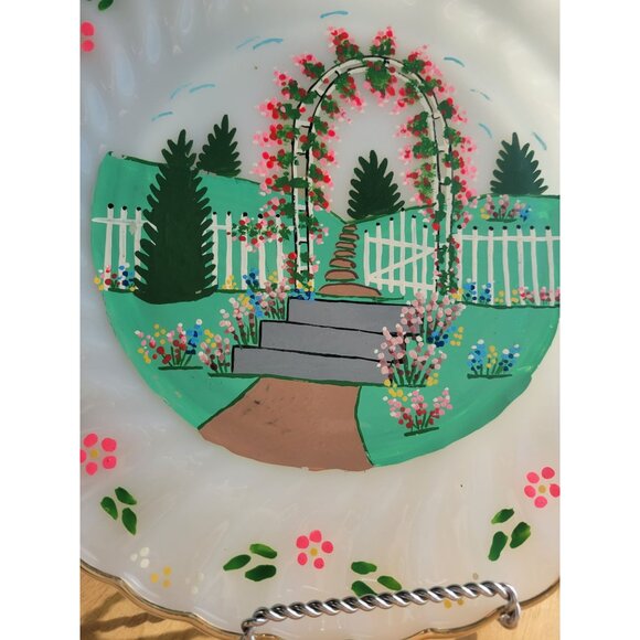 Hand Painted Vintage Milk Glass Decorative Plate Anchor Hocking - Picture 4 of 10